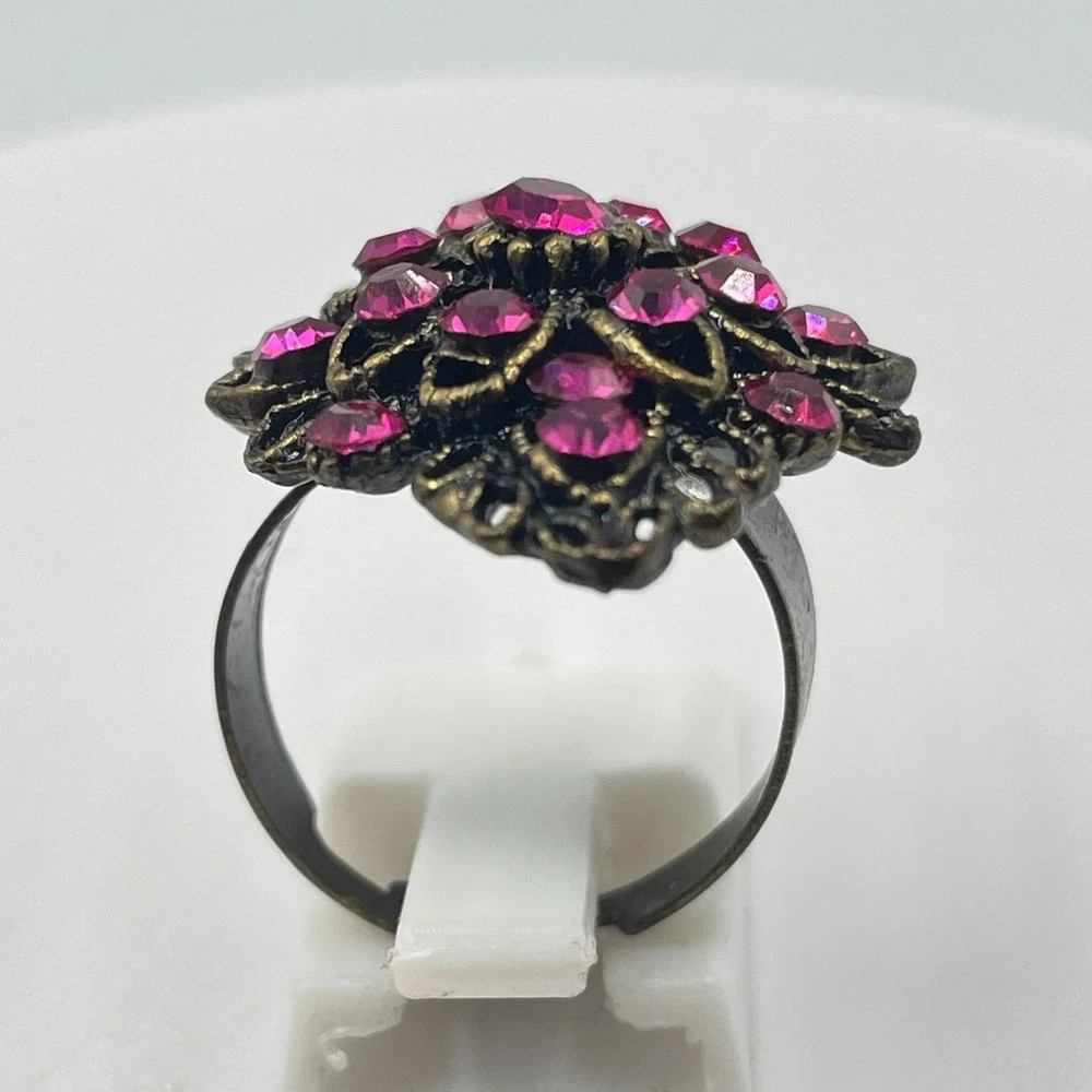 Vintage Retro Hot Pink Rhinestone Statement Ring Antique Gold Tone Cocktail